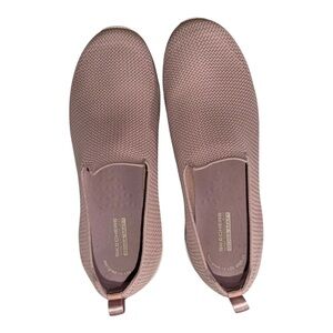 EUC SKECHERS Air Cooled Goga‎ Mat Sneakers in Mauve - size 9